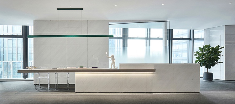 杭州大型廠房辦公室設(shè)計：如何用有限預(yù)算兼顧形象接待與行政辦公